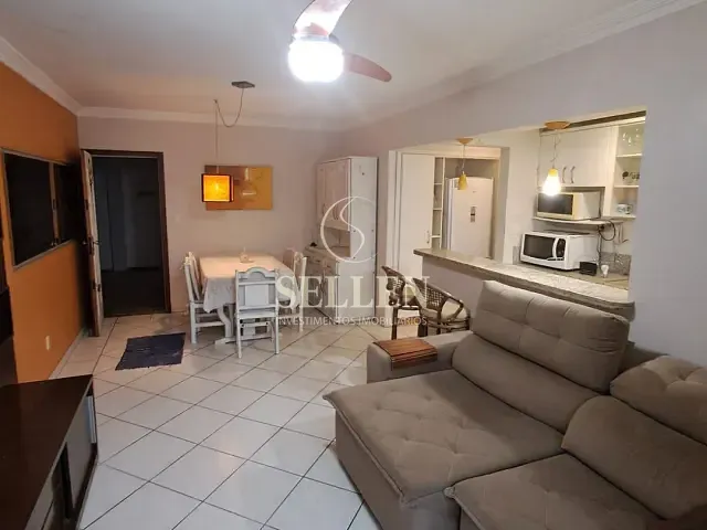 Apartamento 2 quartos e 2 banheiros, para alugar, no bairro Centro em Balneário Camboriú