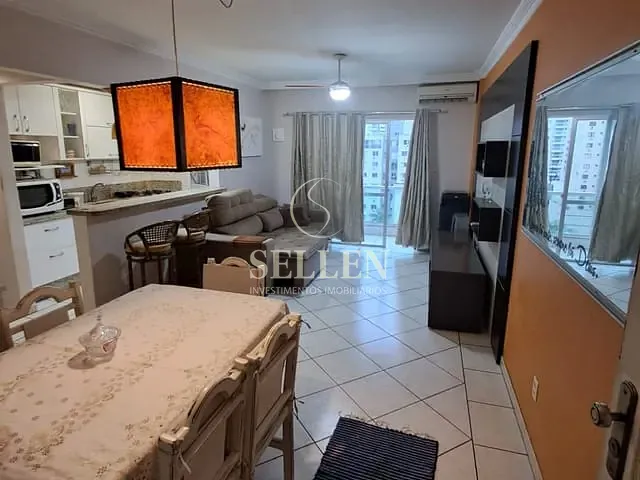 Apartamento 2 quartos e 2 banheiros, para alugar, no bairro Centro em Balneário Camboriú