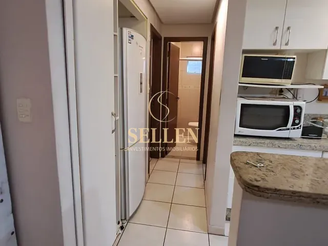 Apartamento 2 quartos e 2 banheiros, para alugar, no bairro Centro em Balneário Camboriú
