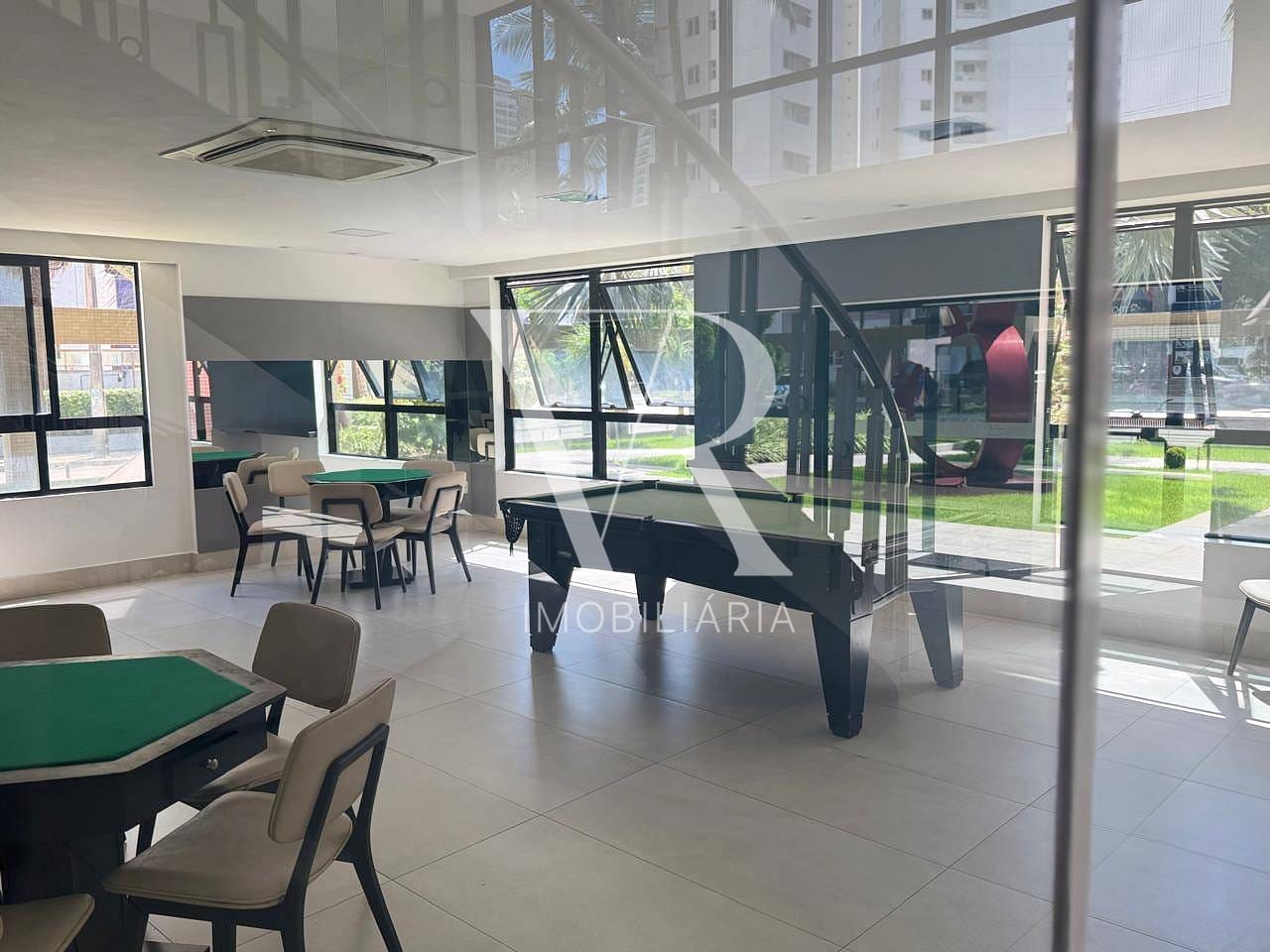Apartamento à venda com 4 quartos, 220m² - Foto 33