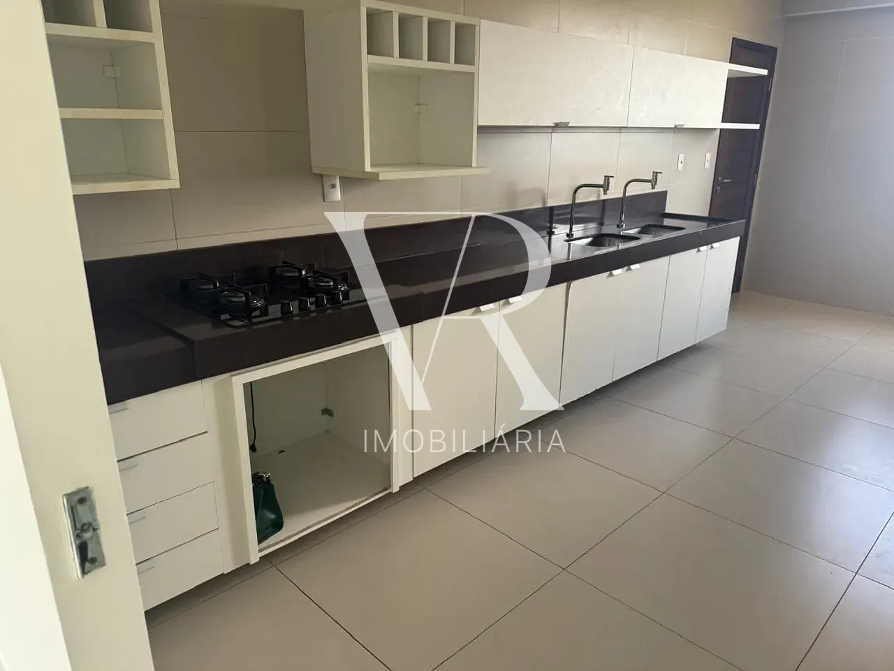 Apartamento, 4 quartos, 220 m² - Foto 14