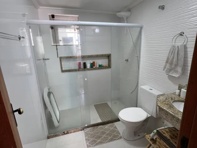 Apartamento 2 quartos e 2 banheiros, à venda ou para alugar, no bairro Jardim Guanabara em Macaé