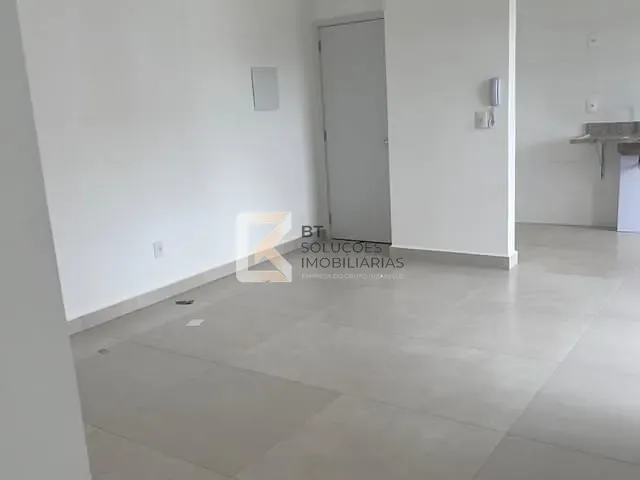 Apartamento com 75m² 3 quartos e 2 banheiros, à venda, no bairro Jardim Santiago em Indaiatuba