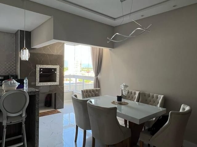 Apartamento 3 quartos e 2 banheiros, à venda, no bairro Pereque em Porto Belo