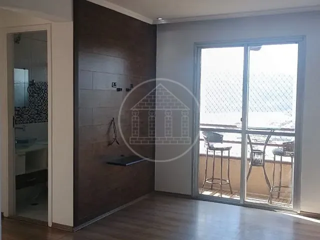 Apartamento com 56m² 2 quartos e 1 banheiro, à venda ou para alugar, no bairro Interlagos em São Paulo