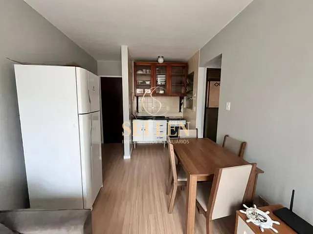 Apartamento 1 quarto e 1 banheiro, à venda, no bairro Pioneiros em Balneário Camboriú