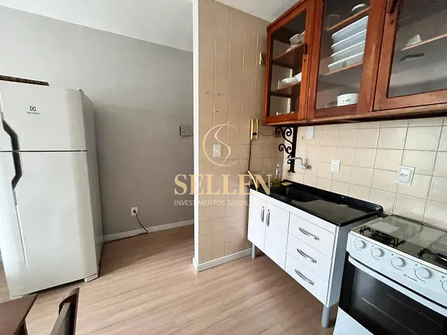 Apartamento 1 quarto e 1 banheiro, à venda, no bairro Pioneiros em Balneário Camboriú