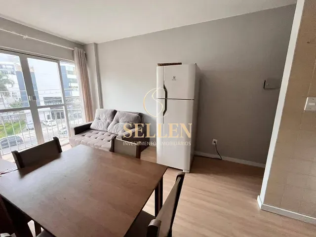 Apartamento 1 quarto e 1 banheiro, à venda, no bairro Pioneiros em Balneário Camboriú