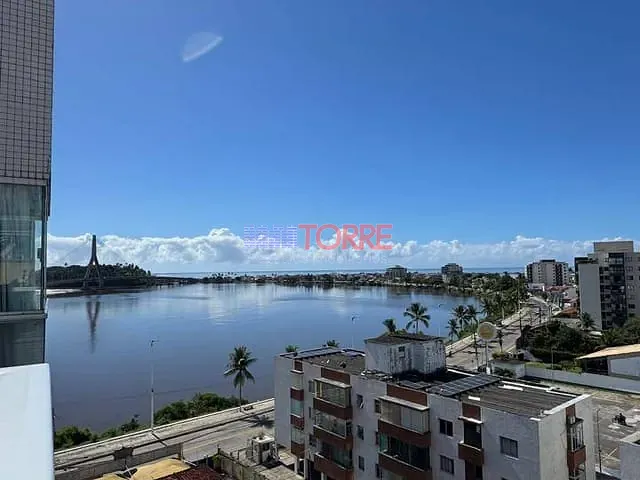 Apartamento 2 quartos e 2 banheiros, à venda, no bairro Pontal em Ilhéus