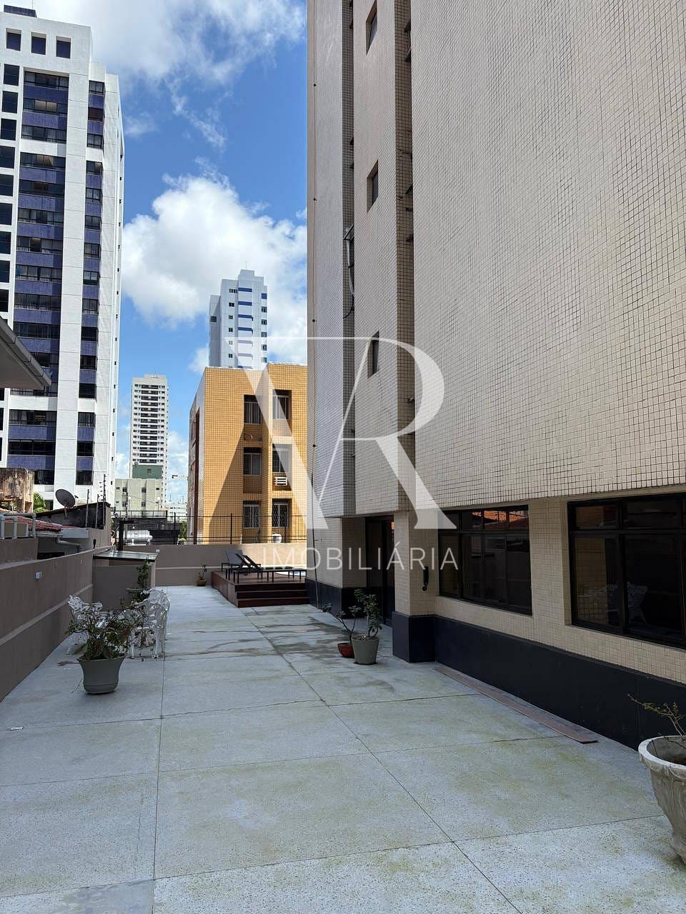 Apartamento à venda com 3 quartos, 158m² - Foto 14