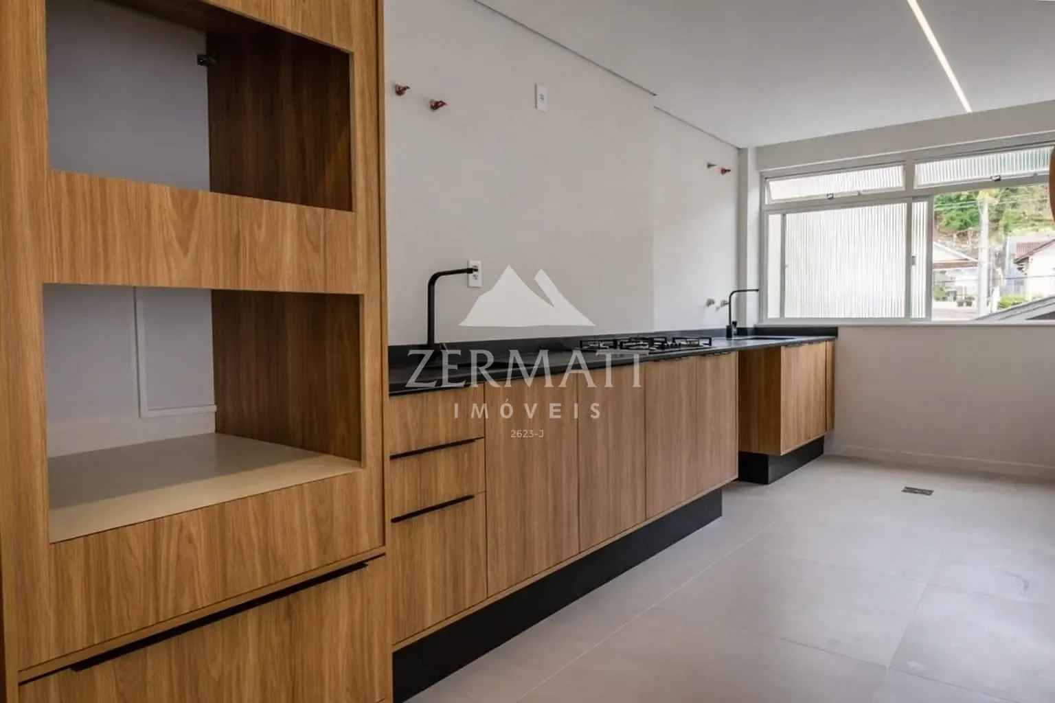 Apartamento à venda, Esta região, estrategicamente localizada próxima à Vila Germânica e ao Centro — foto 3
