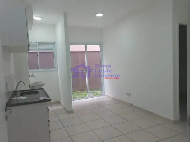 Apartamento com 30m² 1 quarto e 1 banheiro, para alugar, no bairro Vila Guilhermina em São Paulo