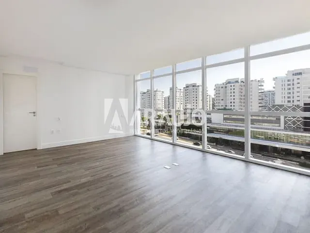 Apartamento 4 quartos e 5 banheiros, à venda, no bairro Praia Brava em Itajaí