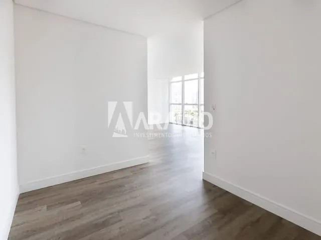 Apartamento 4 quartos e 5 banheiros, à venda, no bairro Praia Brava em Itajaí