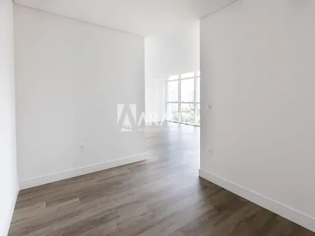 Apartamento 4 quartos e 5 banheiros, à venda, no bairro Praia Brava em Itajaí