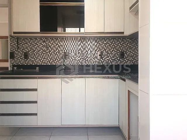 Apartamento 3 quartos e 2 banheiros, à venda, no bairro Enseada em Guarujá