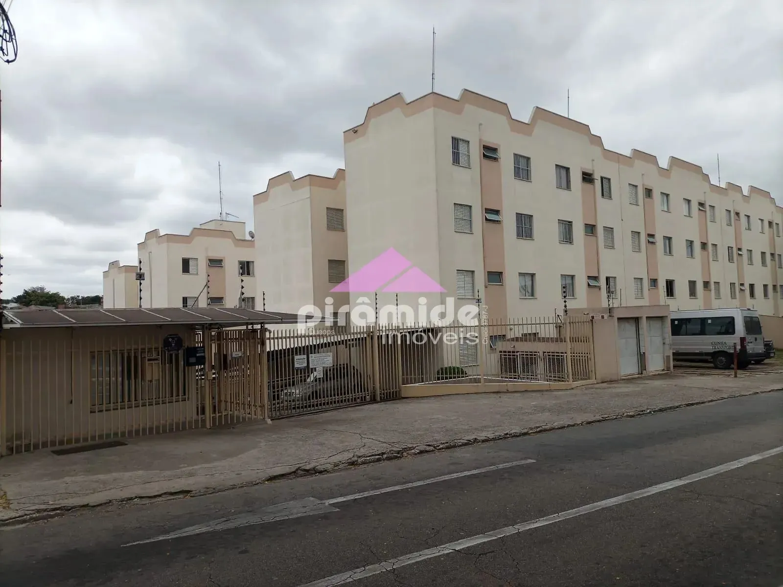 Apartamento, 2 quartos, 48 m² - Foto 1