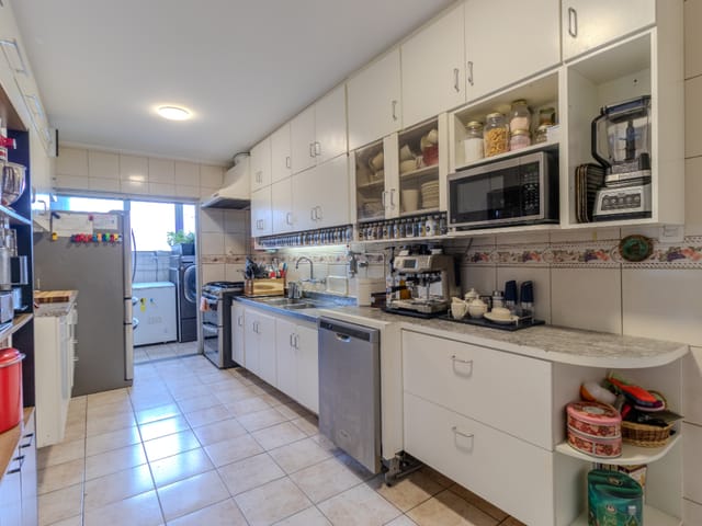 Apartamento com 155m² 4 quartos e 3 banheiros, à venda, no bairro Santo Amaro em São Paulo