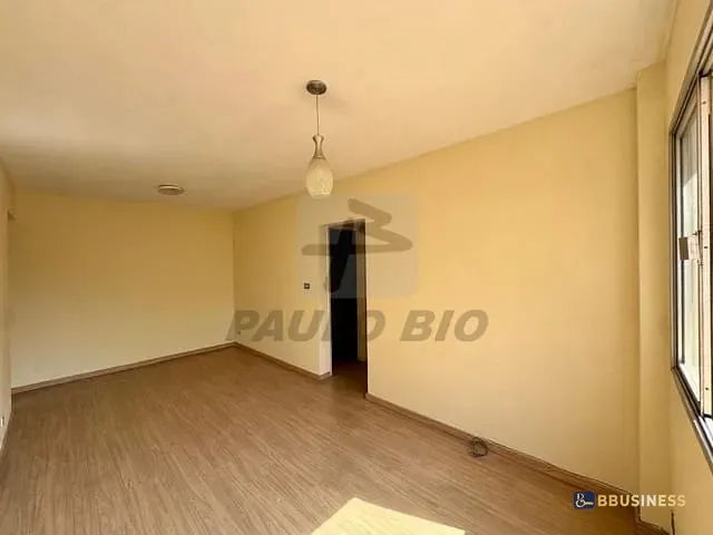 Apartamento 2 quartos e 1 banheiro, à venda, no bairro Vila Bocaina em Mauá