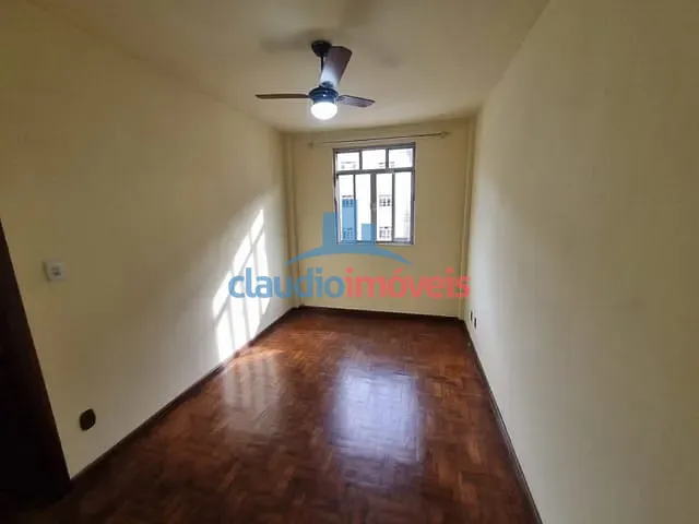 Apartamento 2 quartos e 1 banheiro, à venda, no bairro Centro em Barra Mansa
