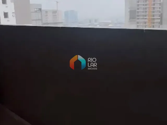 Apartamento com 65m² 2 quartos e 2 banheiros, à venda, no bairro Santo Cristo em Rio de Janeiro