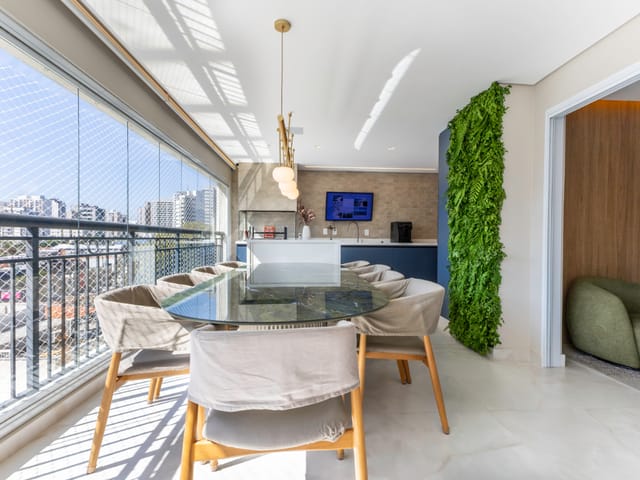 Apartamento com 170m² 3 quartos e 5 banheiros, à venda, no bairro Moema em São Paulo