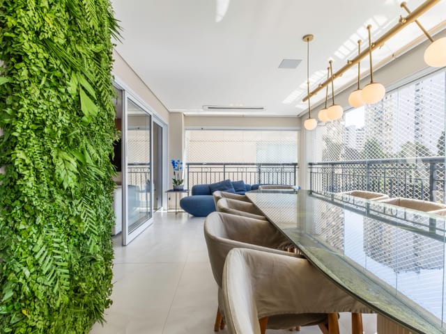 Apartamento com 170m² 3 quartos e 5 banheiros, à venda, no bairro Moema em São Paulo