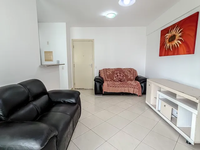 Apartamento 2 quartos e 2 banheiros, à venda, no bairro Glória em Macaé