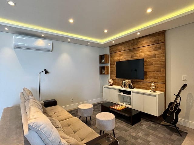 Apartamento com 202m² 3 quartos e 2 banheiros, à venda, no bairro Centro em Ponta Grossa