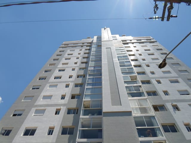 Apartamento com 202m² 3 quartos e 2 banheiros, à venda, no bairro Centro em Ponta Grossa
