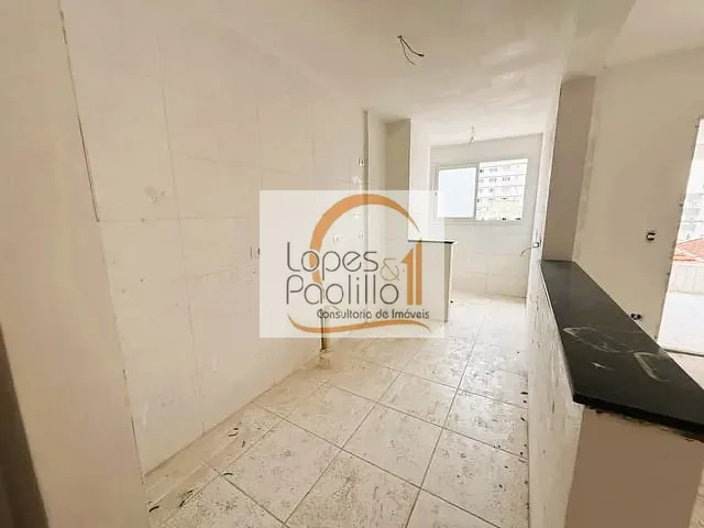Apartamento 2 quartos e 1 banheiro, à venda, no bairro Aviação em Praia Grande