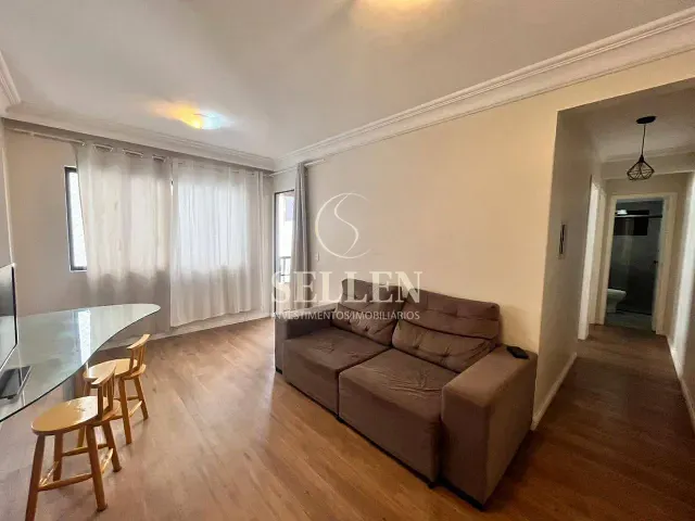 Apartamento 2 quartos e 2 banheiros, para alugar, no bairro Centro em Balneário Camboriú