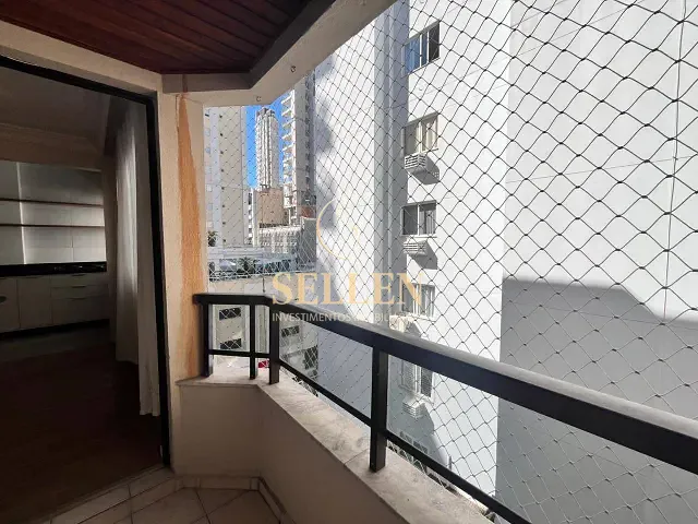 Apartamento 2 quartos e 2 banheiros, para alugar, no bairro Centro em Balneário Camboriú