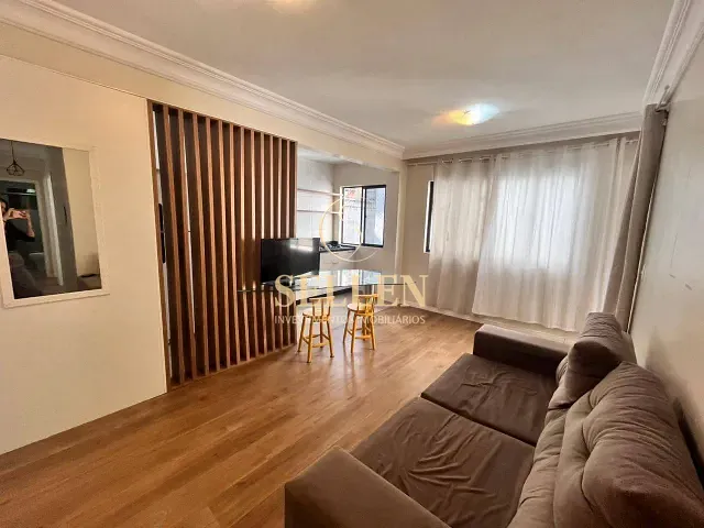 Apartamento 2 quartos e 2 banheiros, para alugar, no bairro Centro em Balneário Camboriú
