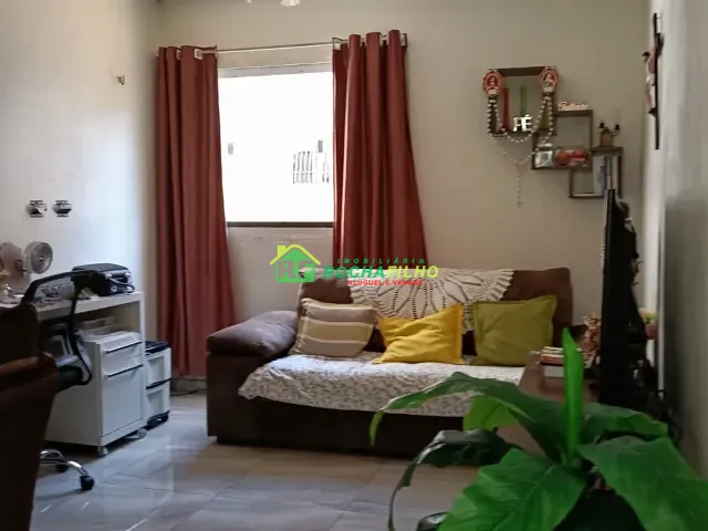 Apartamento 2 quartos e 1 banheiro, à venda, no bairro Parque São João em Teresina