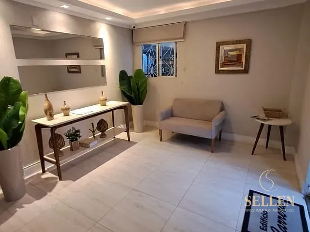 Apartamento 3 quartos e 1 banheiro, à venda, no bairro Centro em Balneário Camboriú