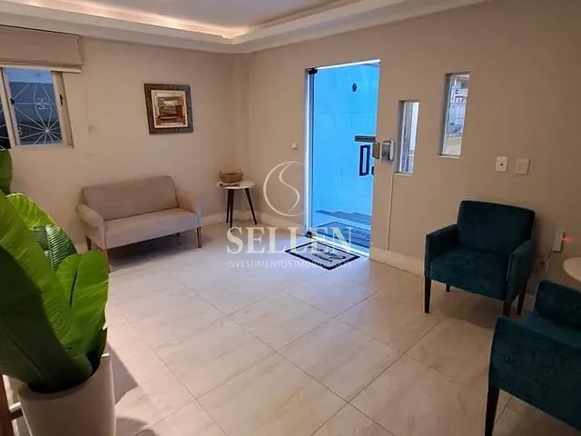 Apartamento 3 quartos e 1 banheiro, à venda, no bairro Centro em Balneário Camboriú