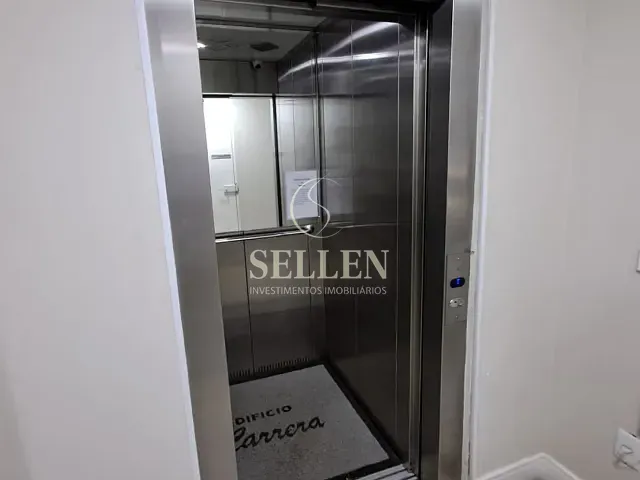 Apartamento 3 quartos e 1 banheiro, à venda, no bairro Centro em Balneário Camboriú