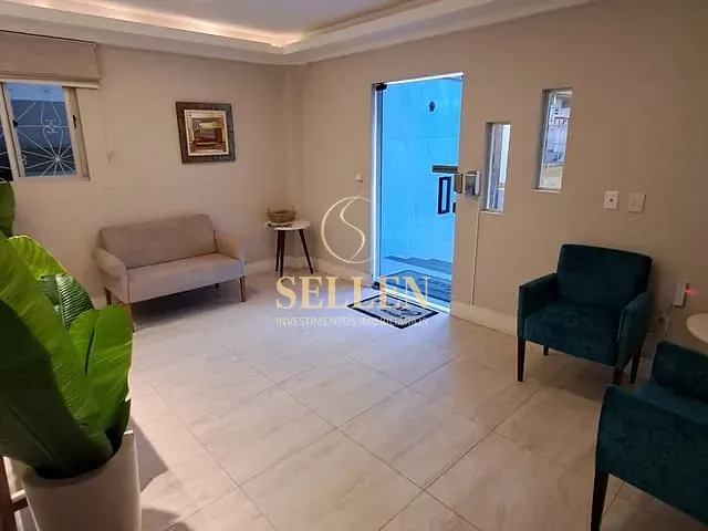 Apartamento 3 quartos e 1 banheiro, à venda, no bairro Centro em Balneário Camboriú
