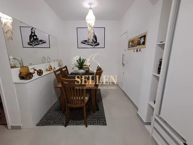 Apartamento 3 quartos e 1 banheiro, à venda, no bairro Centro em Balneário Camboriú