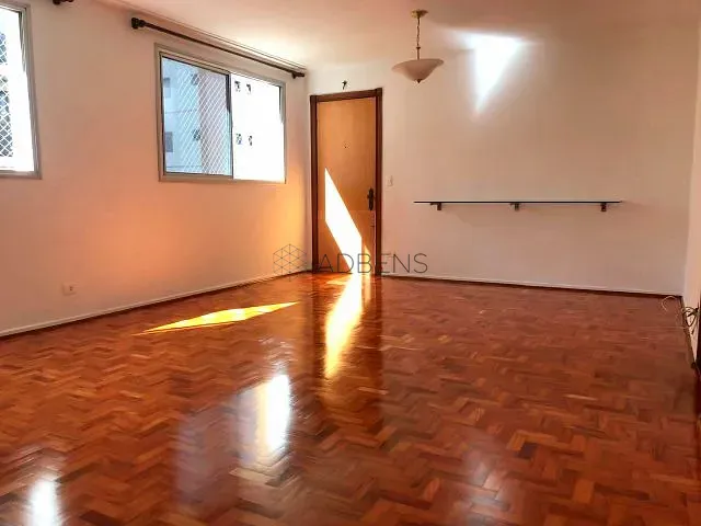 Apartamento 3 quartos e 3 banheiros, à venda ou para alugar, no bairro Moema em São Paulo