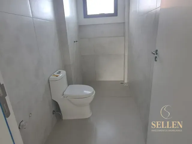 Apartamento 2 quartos e 1 banheiro, à venda, no bairro Centro em Navegantes