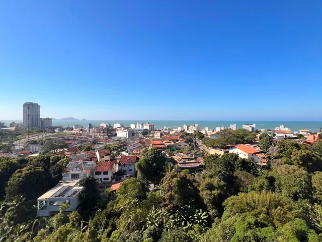 Apartamento 2 quartos e 2 banheiros, à venda ou para alugar, no bairro Glória em Macaé