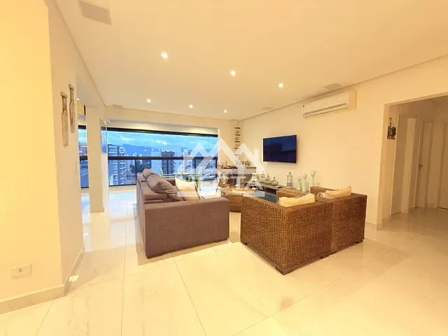 Apartamento com 143m² 3 quartos e 2 banheiros, para alugar, no bairro Indaiá em Caraguatatuba