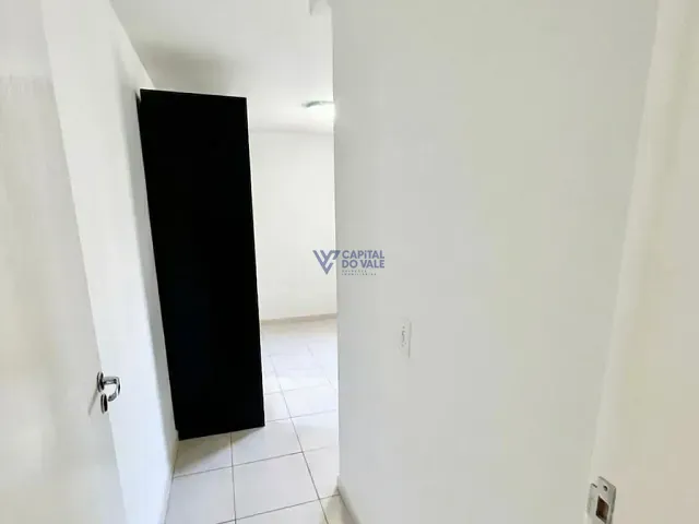 Apartamento 2 quartos e 1 banheiro, à venda, no bairro Jardim Terras do Sul em São José dos Campos