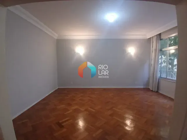 Apartamento com 215m² 3 quartos e 4 banheiros, à venda, no bairro Copacabana em Rio de Janeiro
