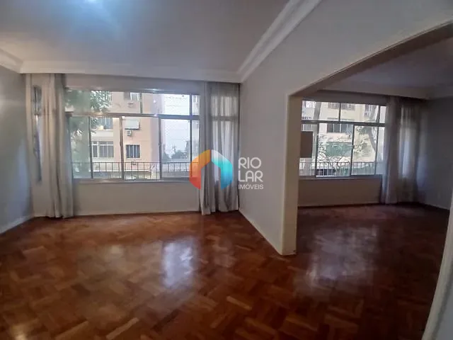 Apartamento com 215m² 3 quartos e 4 banheiros, à venda, no bairro Copacabana em Rio de Janeiro
