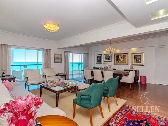 Apartamento 4 quartos e 4 banheiros, à venda, no bairro Centro em Balneário Camboriú