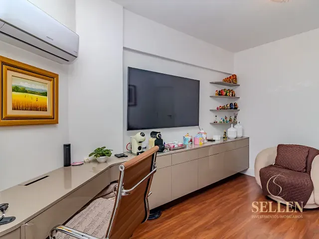 Apartamento 4 quartos e 4 banheiros, à venda, no bairro Centro em Balneário Camboriú