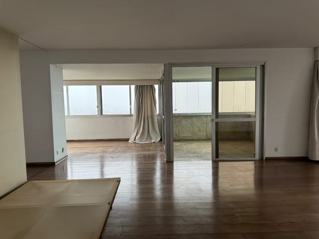 Apartamento com 411m² 4 quartos e 6 banheiros, à venda, no bairro Jardim Marajoara em São Paulo
